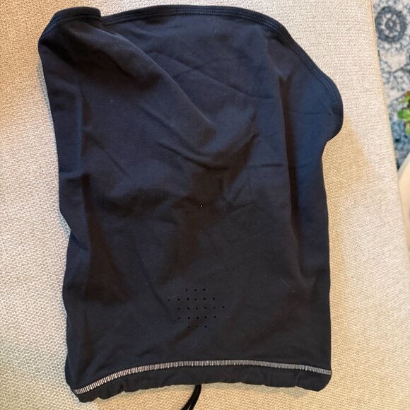 Lululemon Neck Gaiter Black, One Size - Gently Used - Picture 2 of 3
